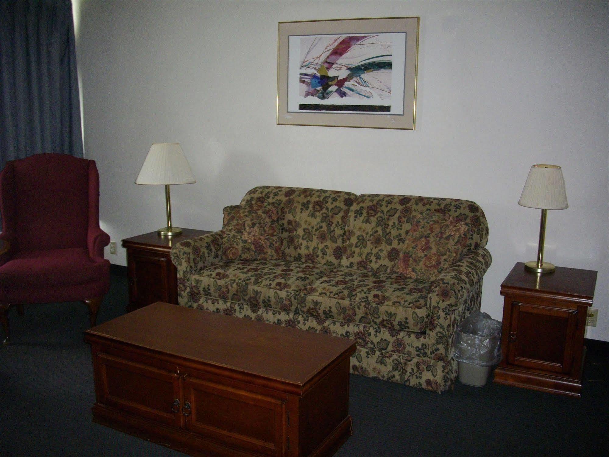Macomb Inn Luaran gambar